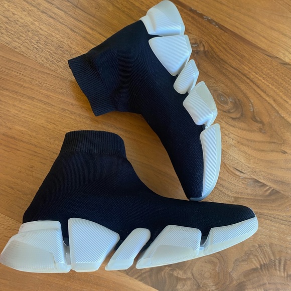Balenciaga socks sneakers - Picture 2 of 9